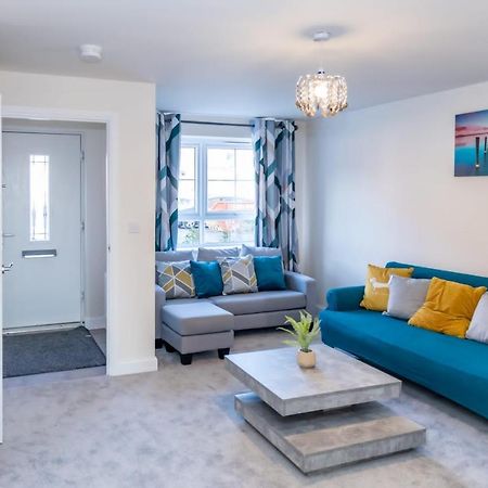 فيلا Stunning 3-Bed Risa House In Beeston نوتينغهام المظهر الخارجي الصورة