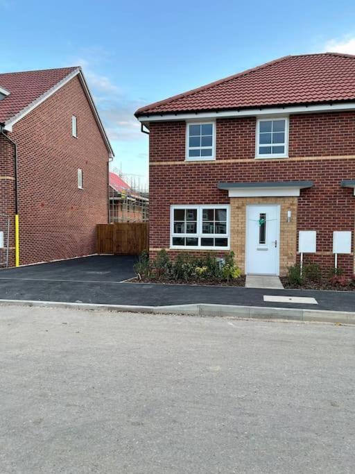 فيلا Stunning 3-Bed Risa House In Beeston نوتينغهام المظهر الخارجي الصورة